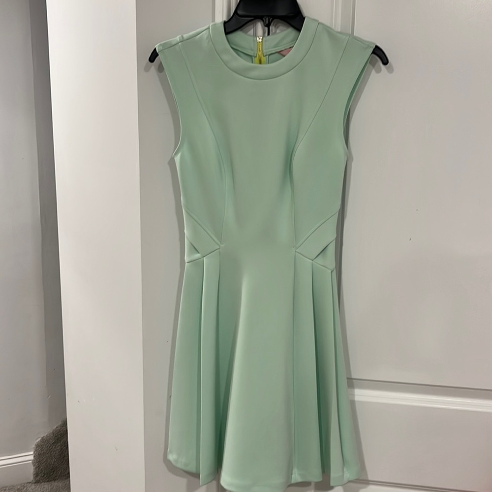Yes baker size 0 sea foam green